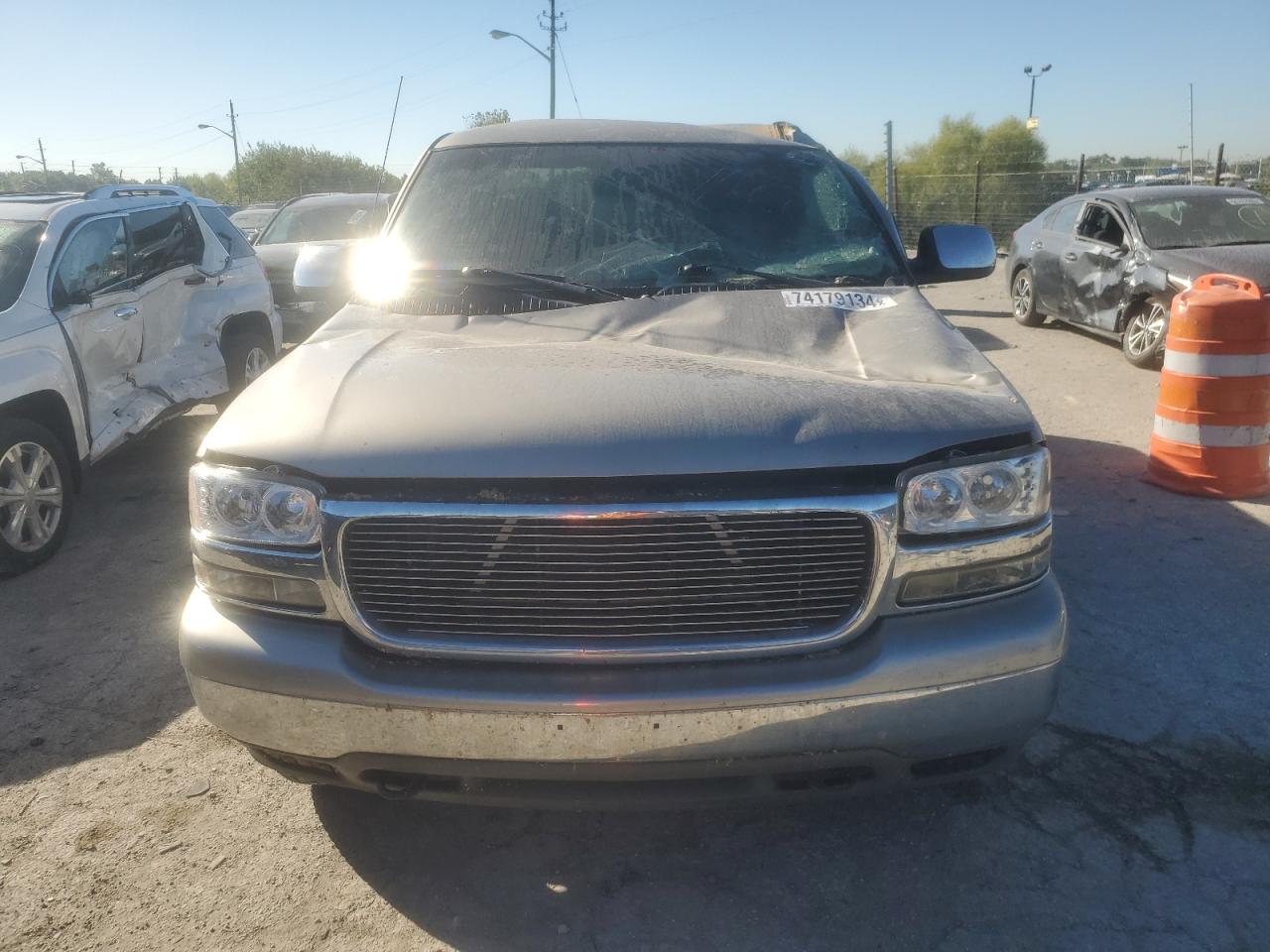 2002 GMC Sierra - Image 5