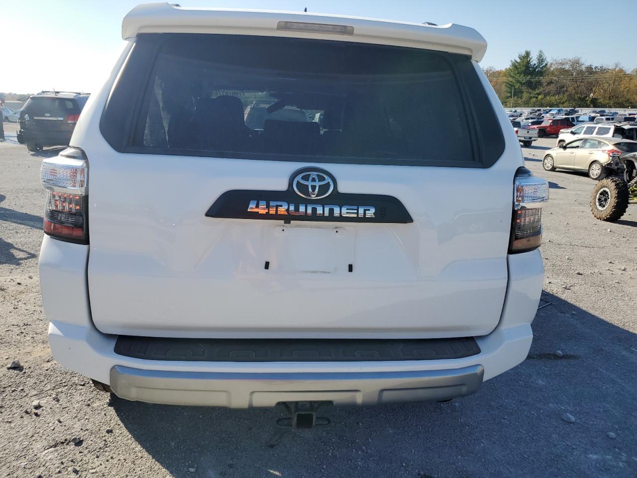 2020 Toyota 4Runner Sr5/Sr5 Premium VIN: JTEBU5JR5L5769491 Lot: 76678174