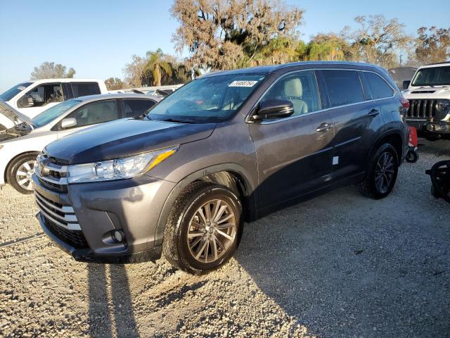 TOYOTA HIGHLANDER 2018 Сharcoal