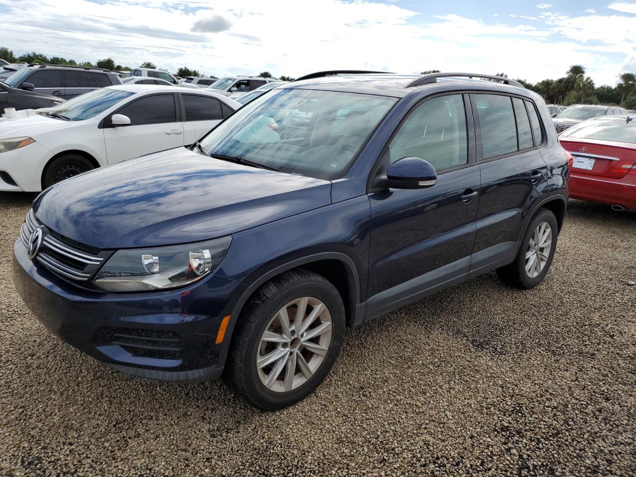 WVGAV7AX9FW610975 2015 VOLKSWAGEN TIGUAN - Image 1