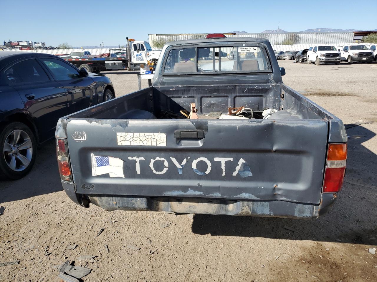 1994 Toyota Pickup 1/2 Ton Short Wheelbase Stb VIN: 4TARN81A5RZ238431 Lot: 76381774