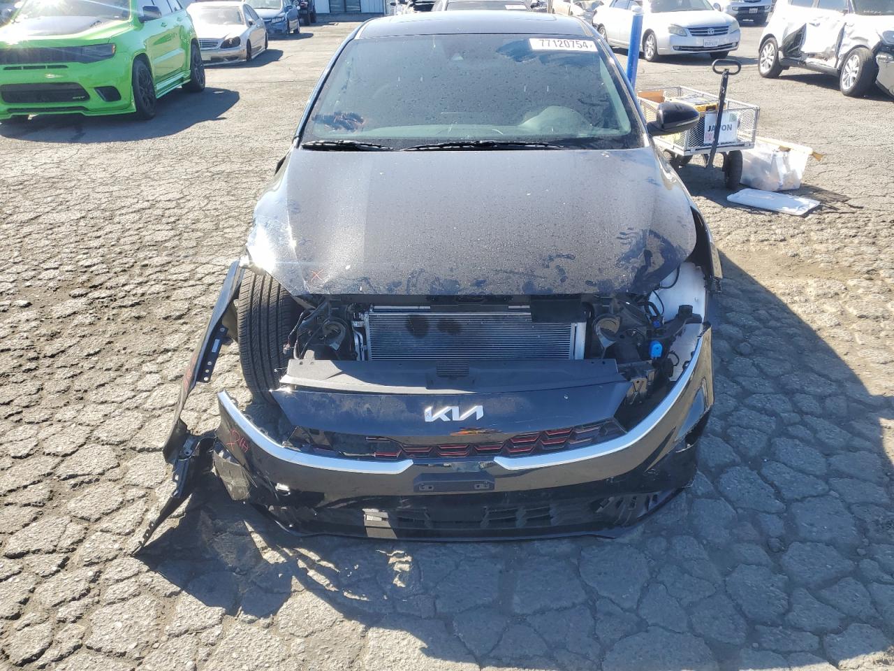 2024 Kia Forte - Image 5