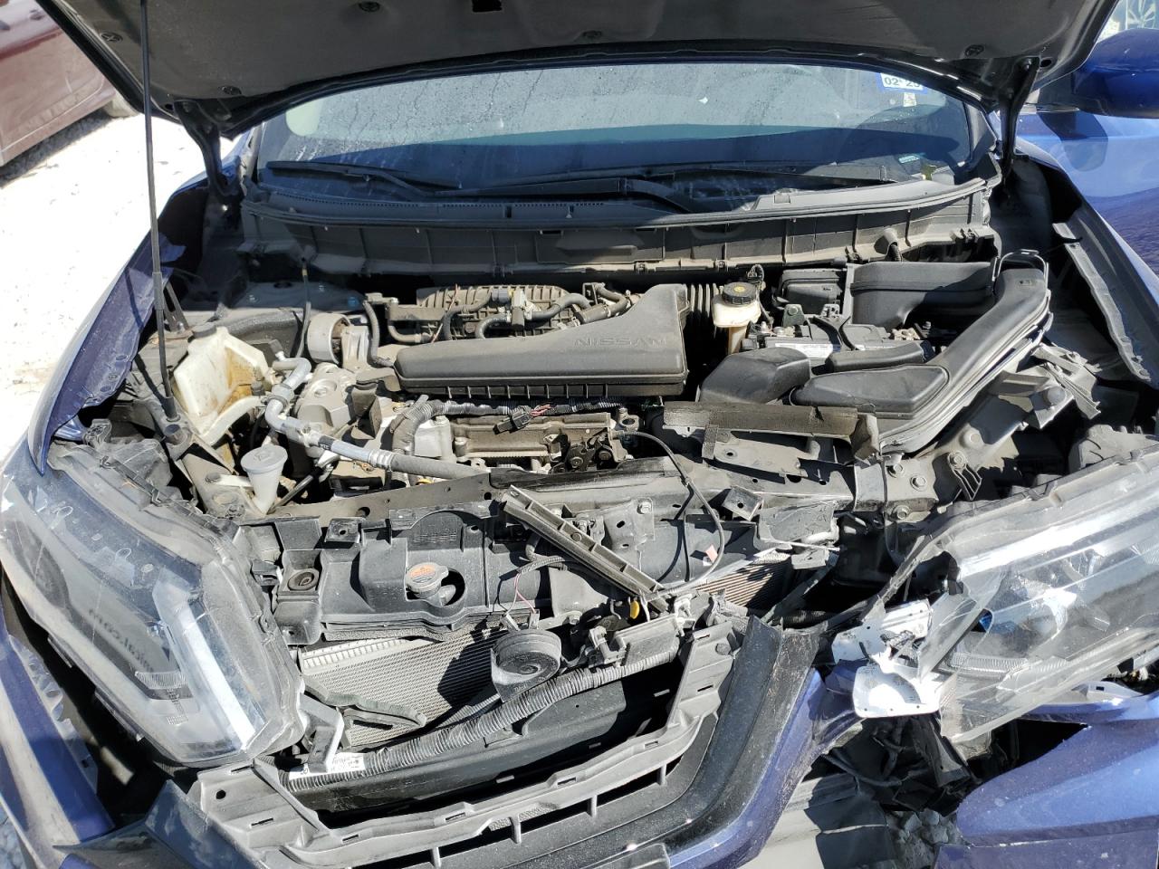 2019 Nissan Rogue - Image 12