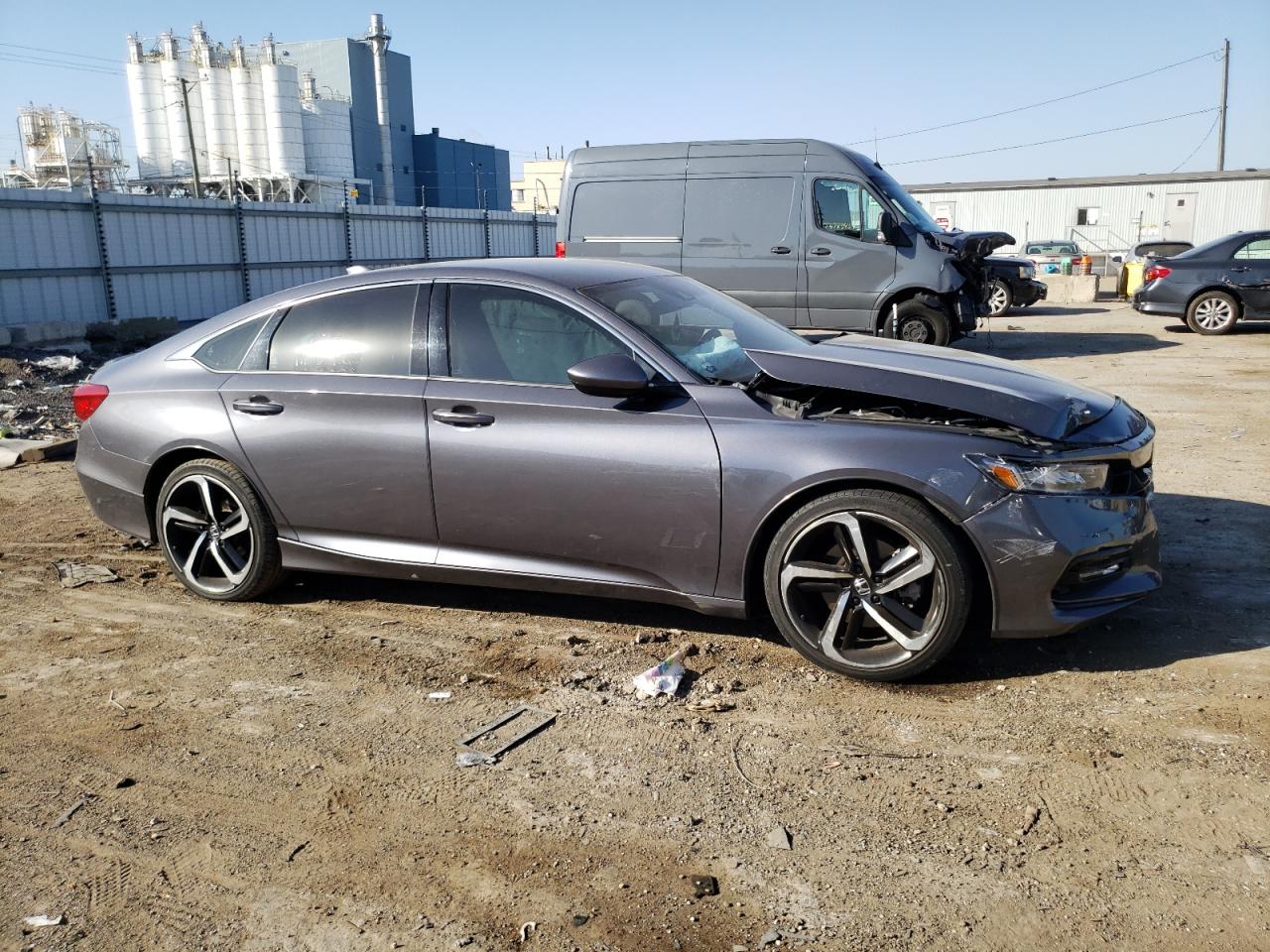 VIN 1HGCV1F36JA099281 2018 HONDA ACCORD no.4