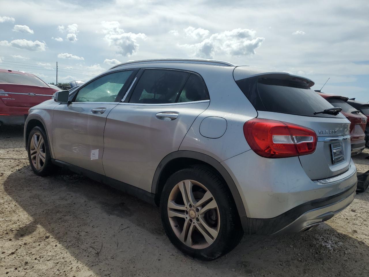 2015 Mercedes-Benz GLA-klasse - Image 2