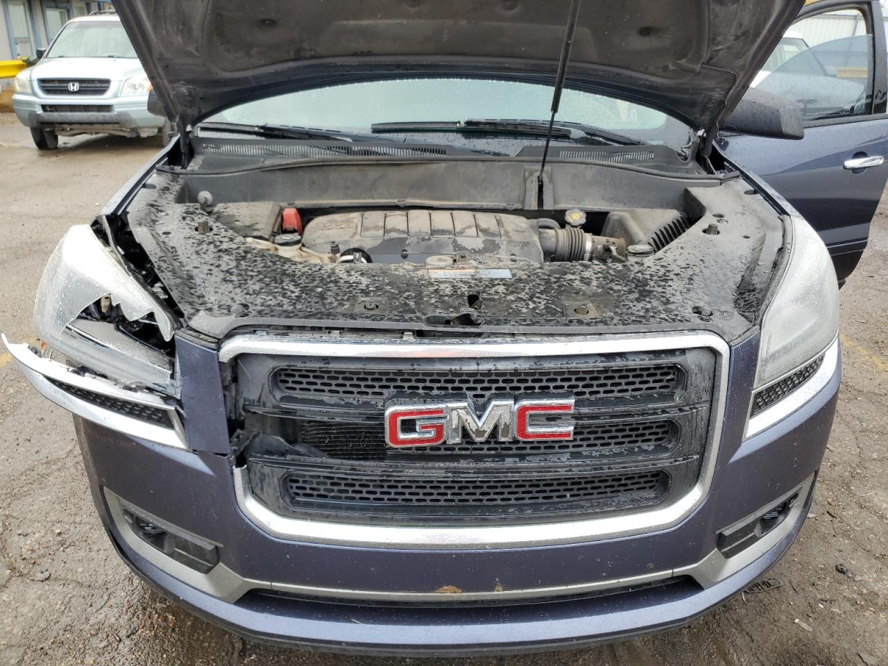 2013 GMC Acadia - Image 13