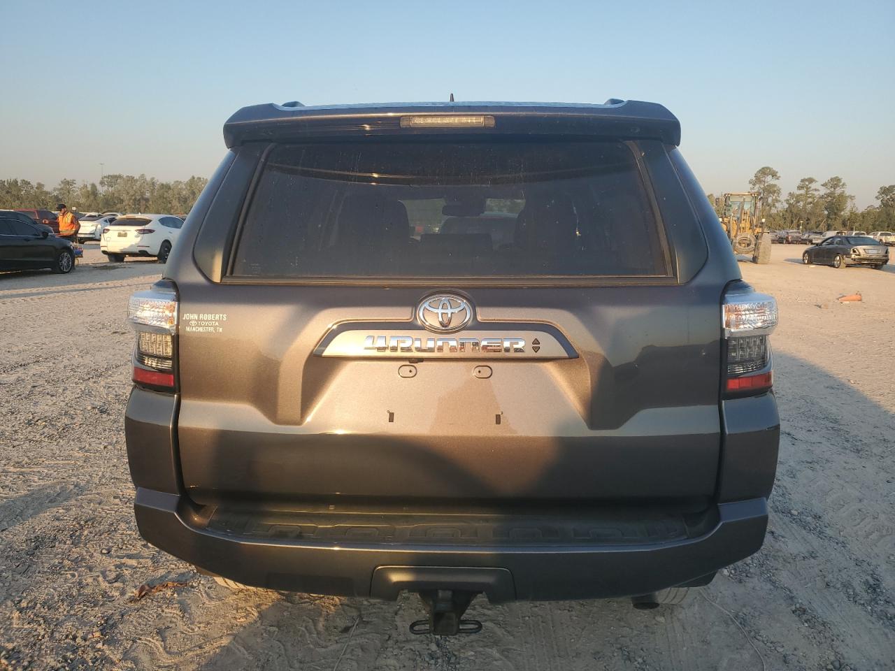 JTEFU5JR7N5269062 2022 Toyota 4Runner Sr5