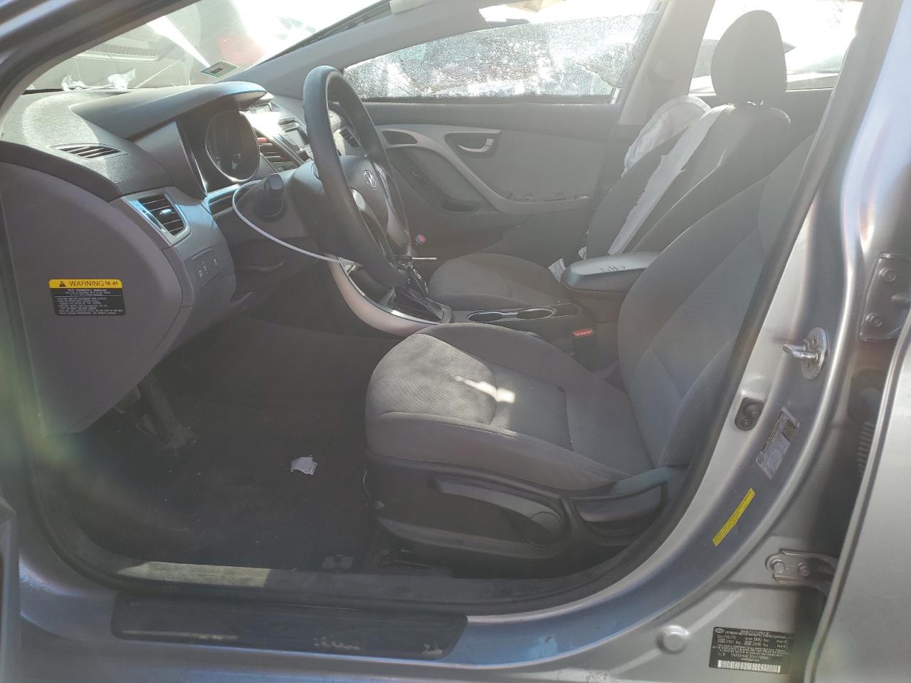 2016 Hyundai Elantra - Image 7