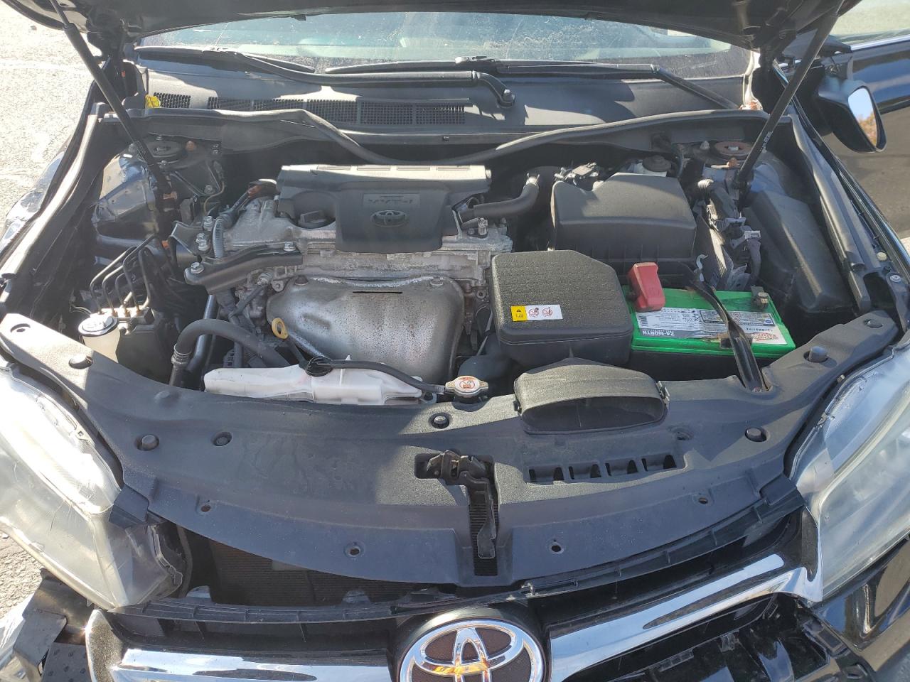 2017 Toyota Camry - Image 12