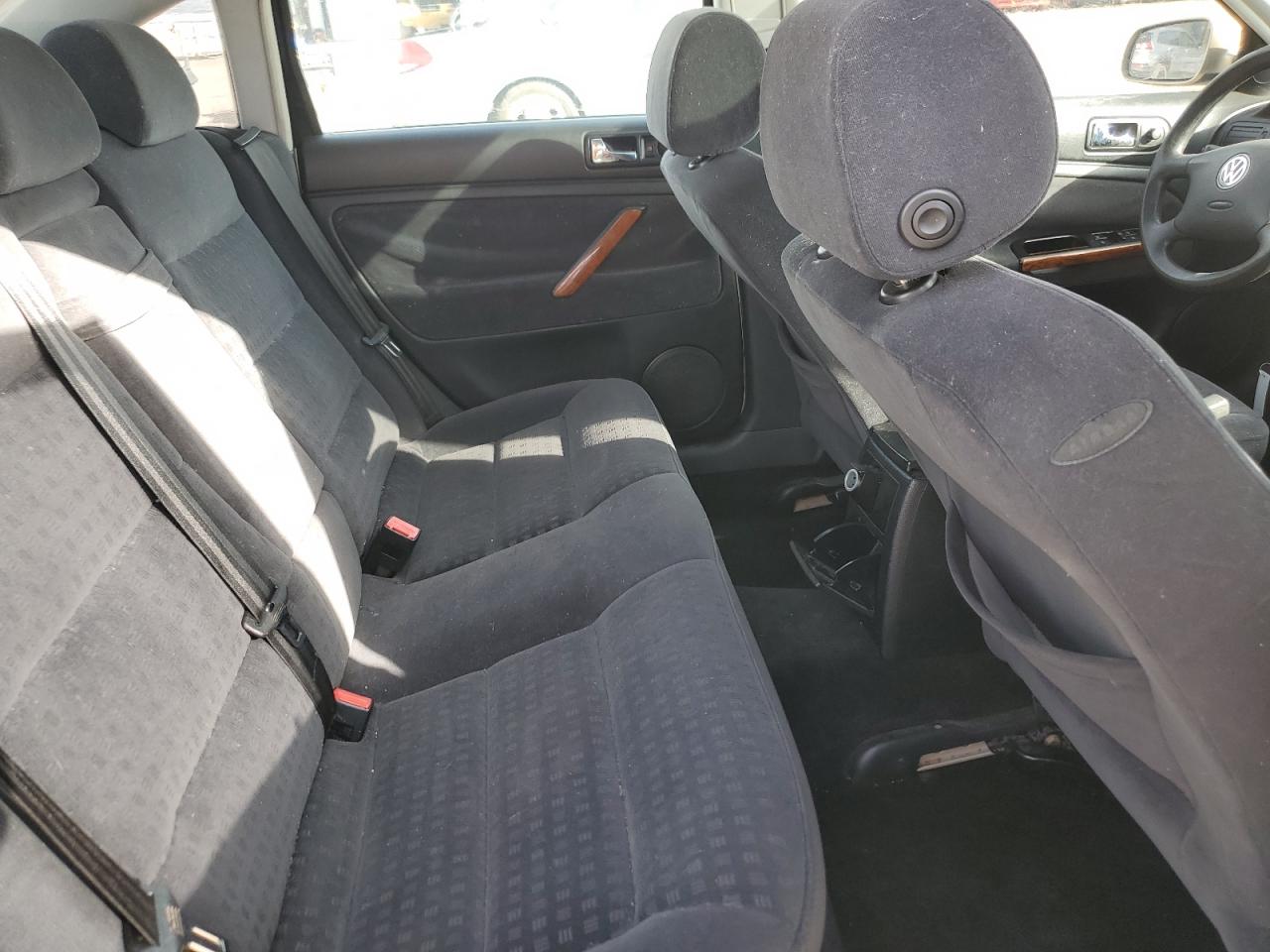 2002 Volkswagen Passat Gls VIN: WVWPH63B72P072363 Lot: 73431714