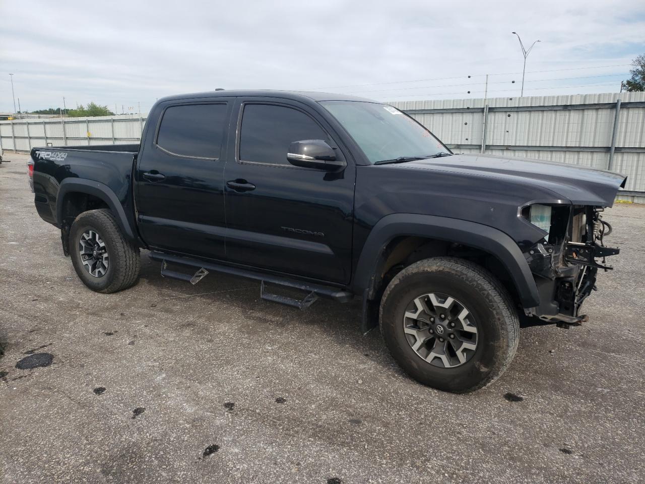 2020 Toyota Tacoma - Image 4