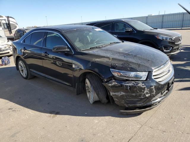  FORD TAURUS 2016 Czarny