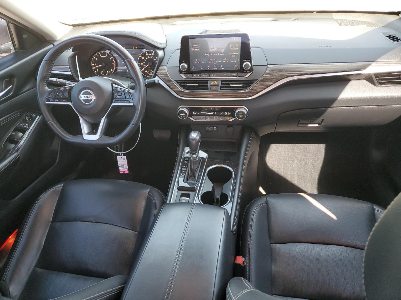 2020 Nissan Altima - Image 8