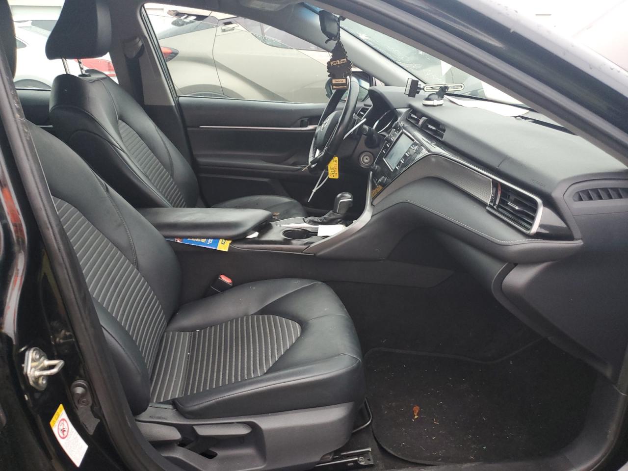 2019 Toyota Camry - Image 7