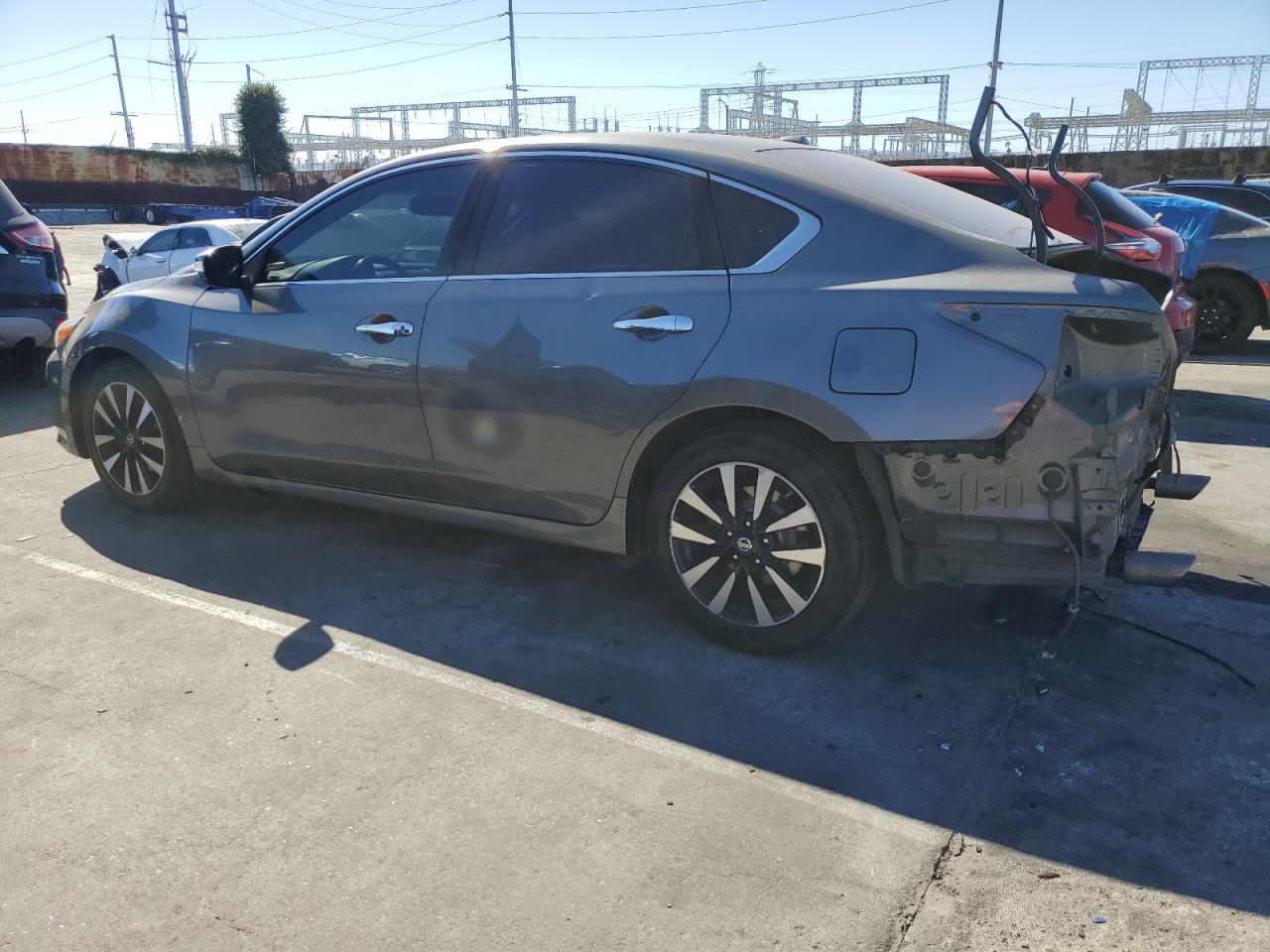 2018 Nissan Altima - Image 2