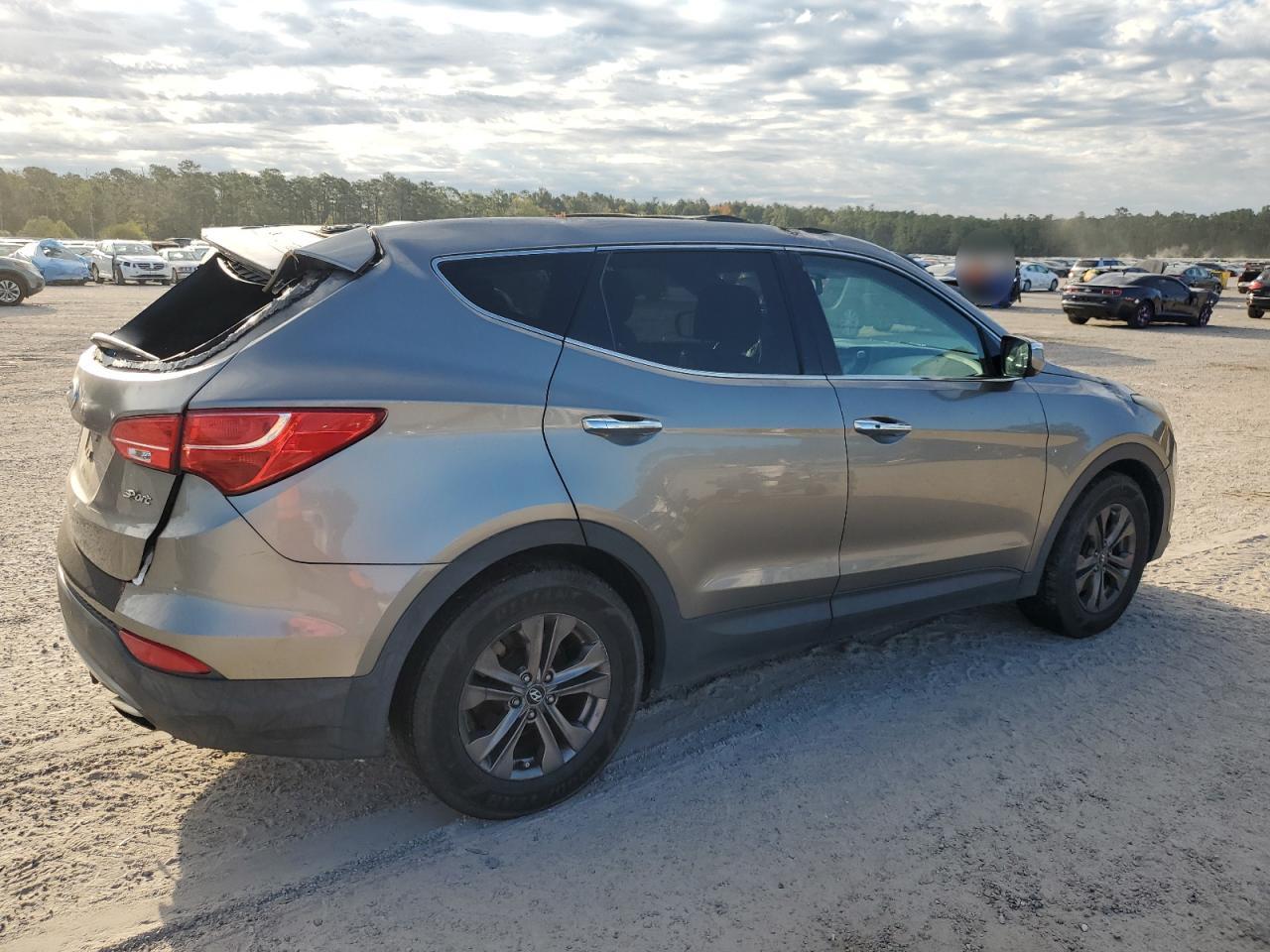 2013 Hyundai Santa Fe - Image 3