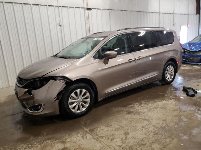  CHRYSLER PACIFICA 2017 tan