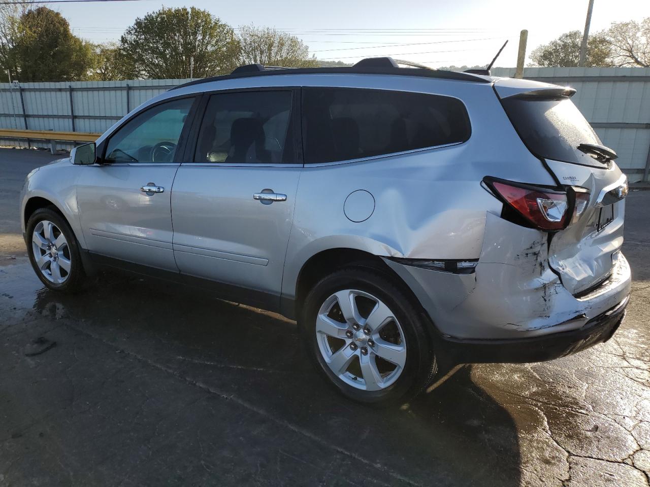 1GNKRGKDXGJ184964 2016 CHEVROLET TRAVERSE - Image 2