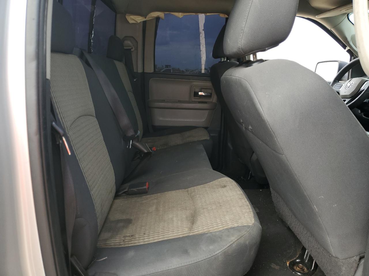 2009 Dodge Ram 1500 VIN: 1D3HB18P99S813835 Lot: 77919494