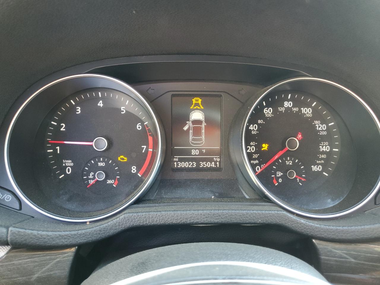 2016 Volkswagen Passat - Image 9