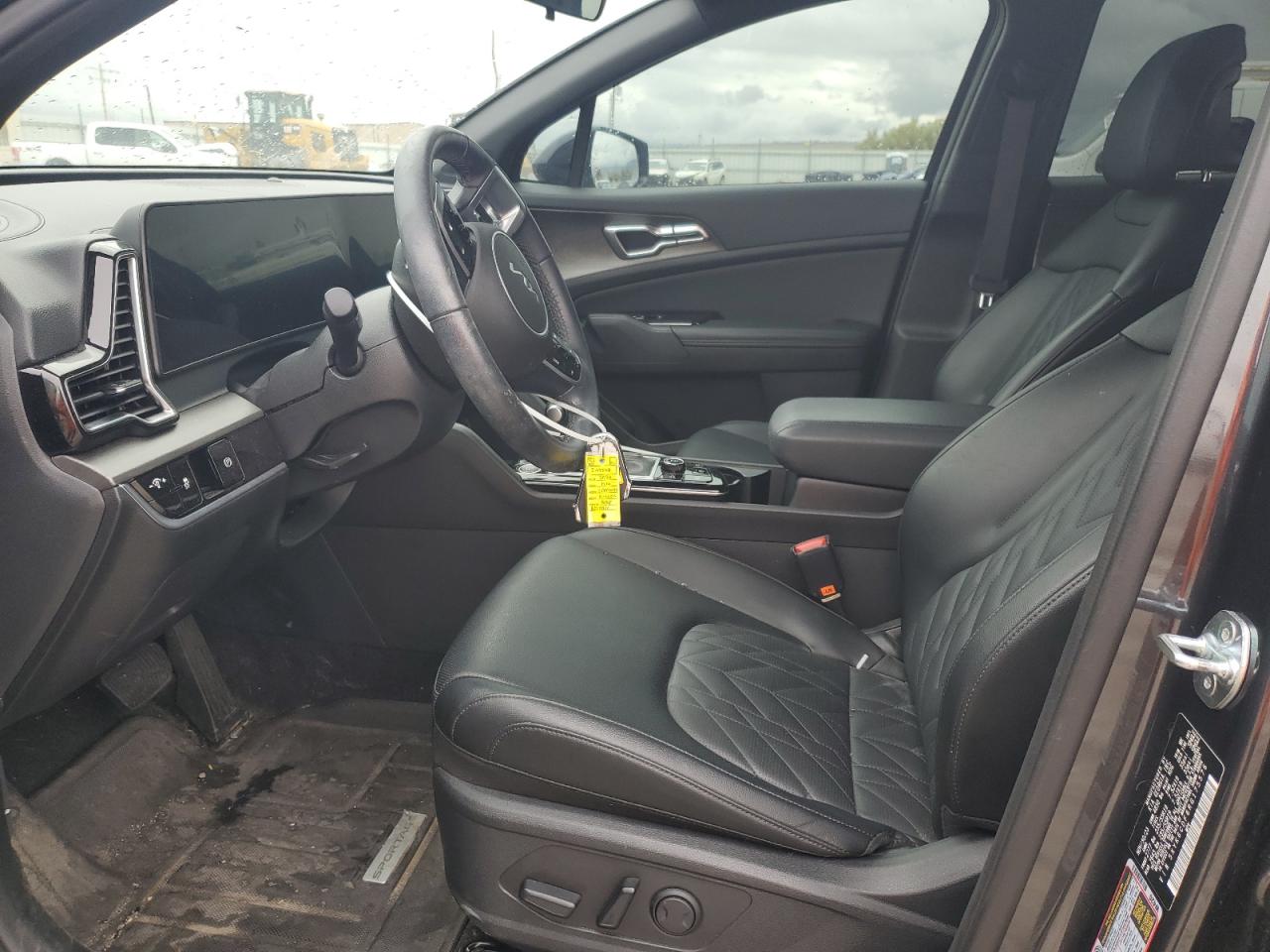 2024 Kia Sportage - Image 7
