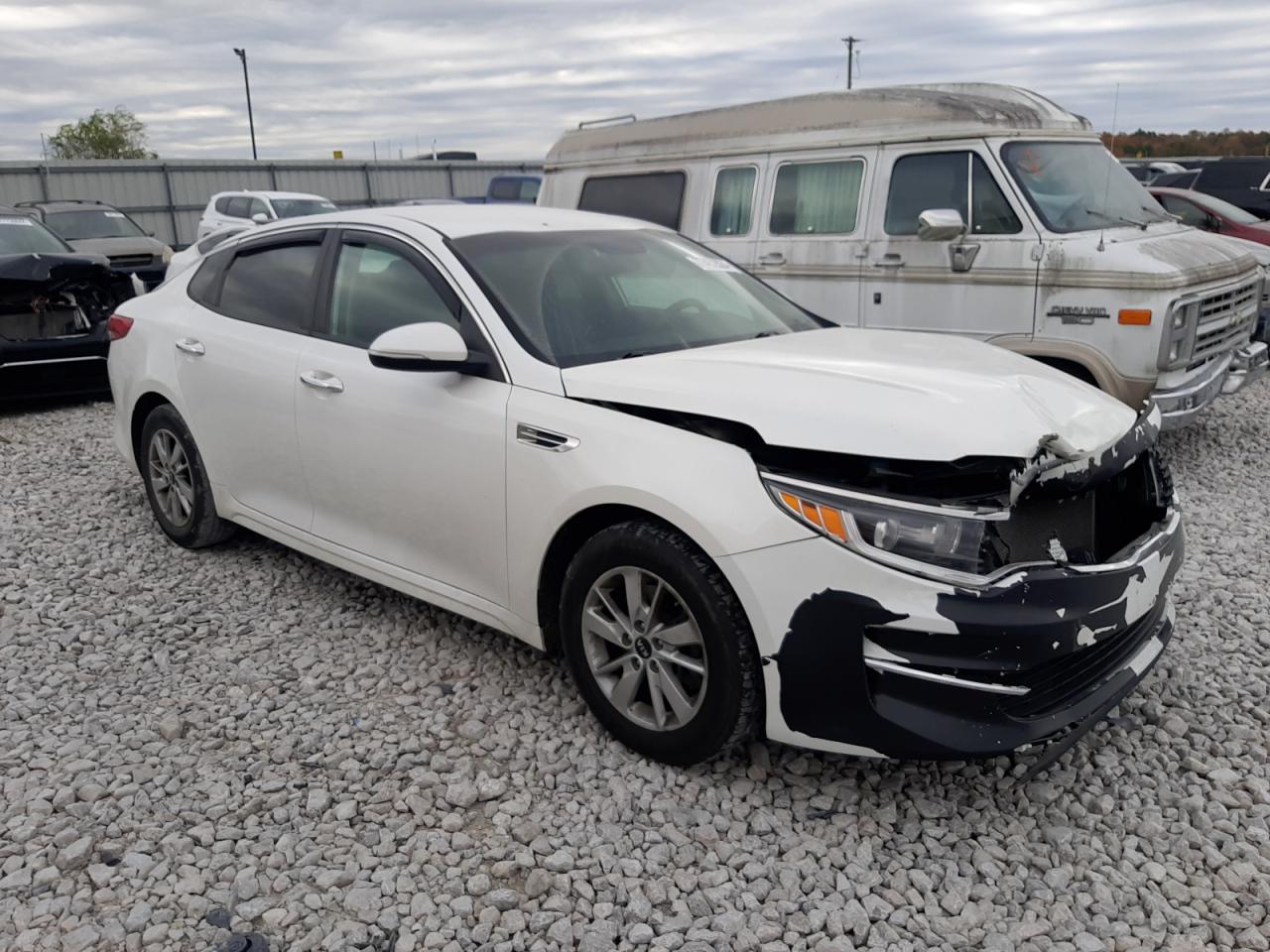 2018 Kia Optima - Image 4