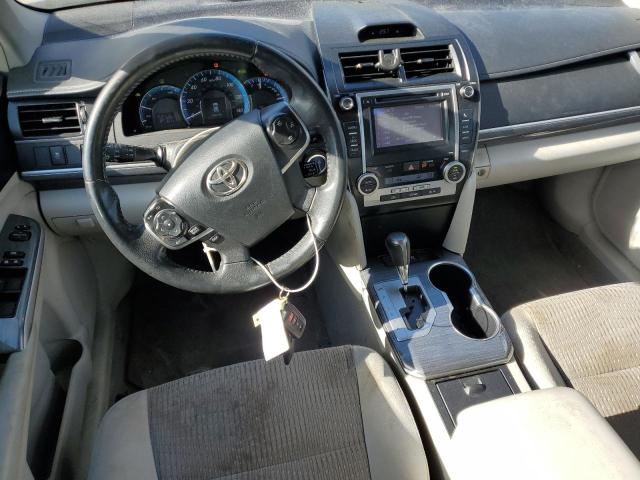 Седани TOYOTA CAMRY 2013 Сріблястий