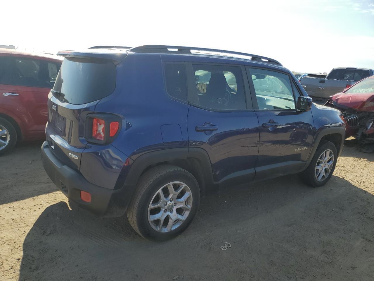 2018 Jeep Renegade - Image 3