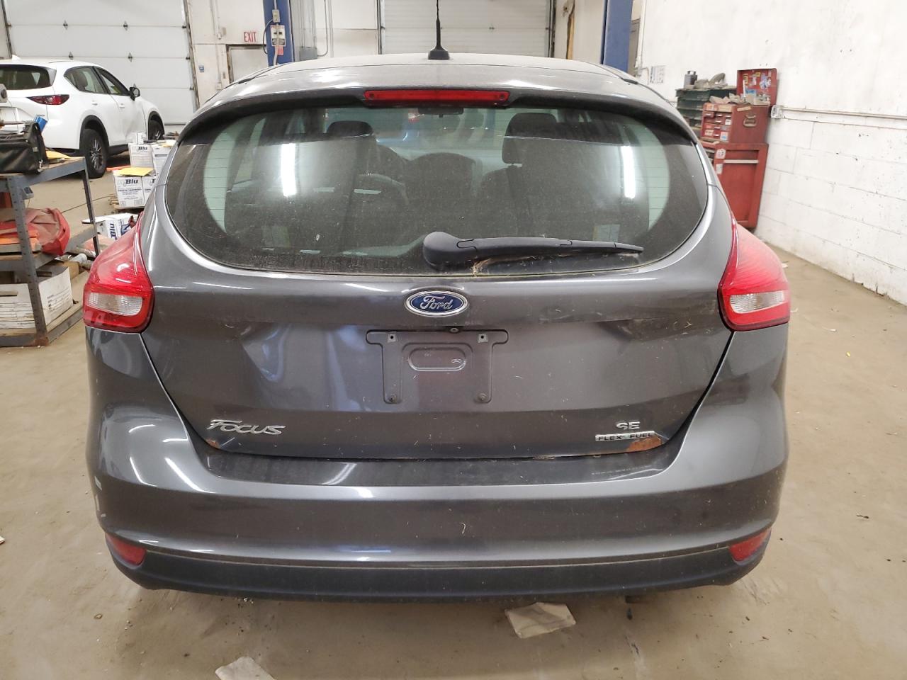 2015 Ford Focus Se VIN: 1FADP3K21FL261650 Lot: 76674964