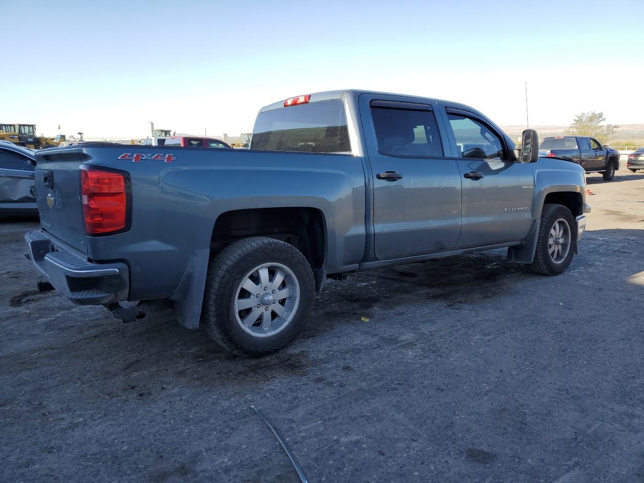2014 Chevrolet Silverado - Image 3