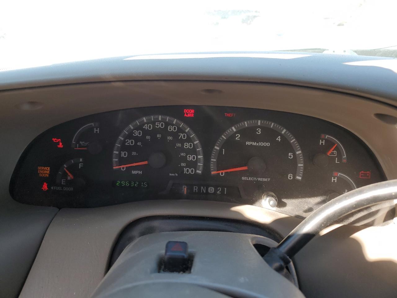 2001 Ford F150 Supercrew VIN: 1FTRW08L61KC30586 Lot: 74439124