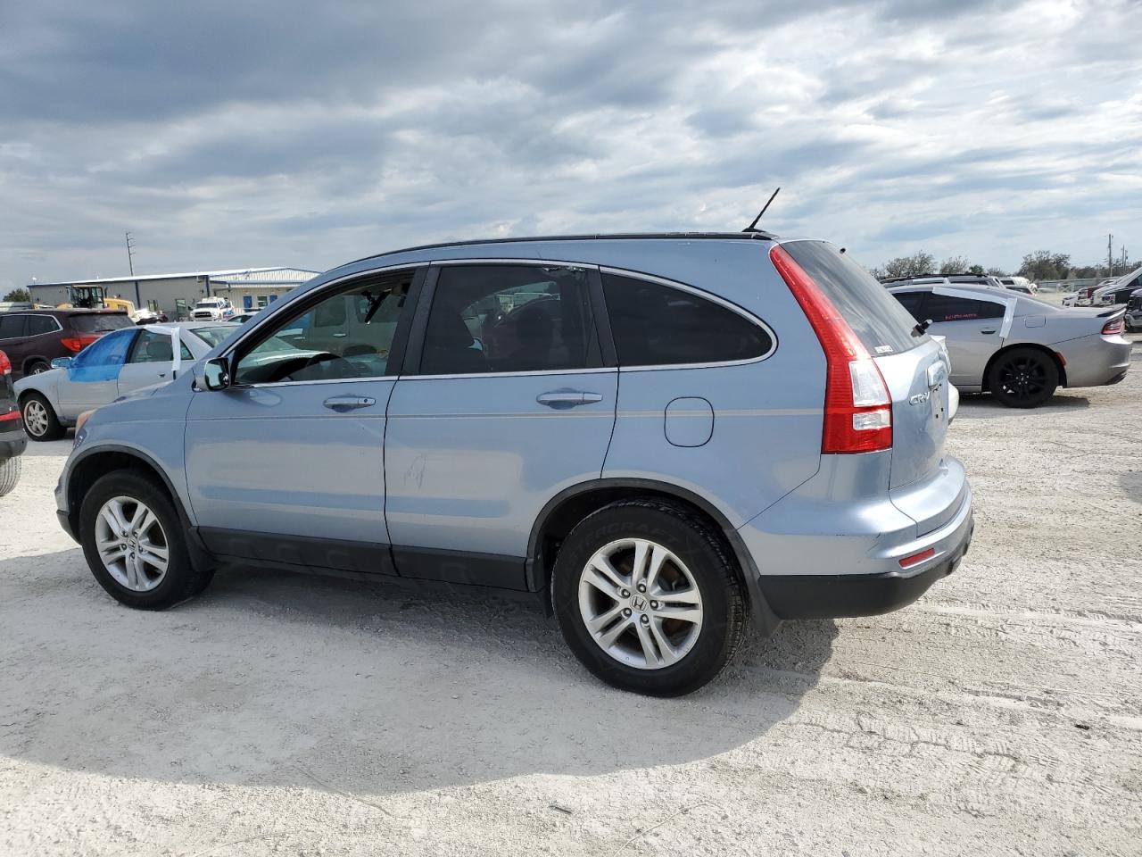 2010 Honda CR-V - Image 2