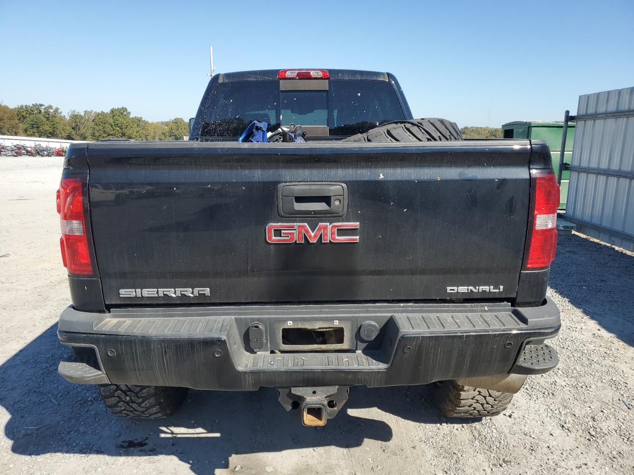 1GT12UE80GF242332 2016 GMC Sierra K2500 Denali