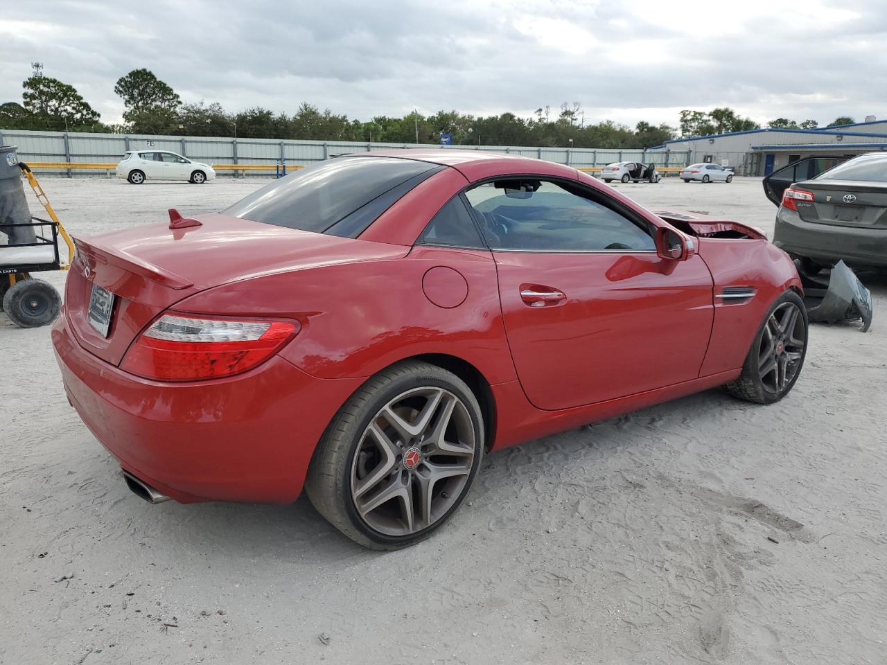 VIN WDDPK4HA0DF056641 2013 MERCEDES-BENZ SLK-CLASS no.3