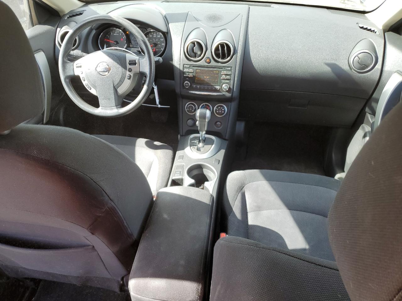 2012 Nissan Rogue - Image 8