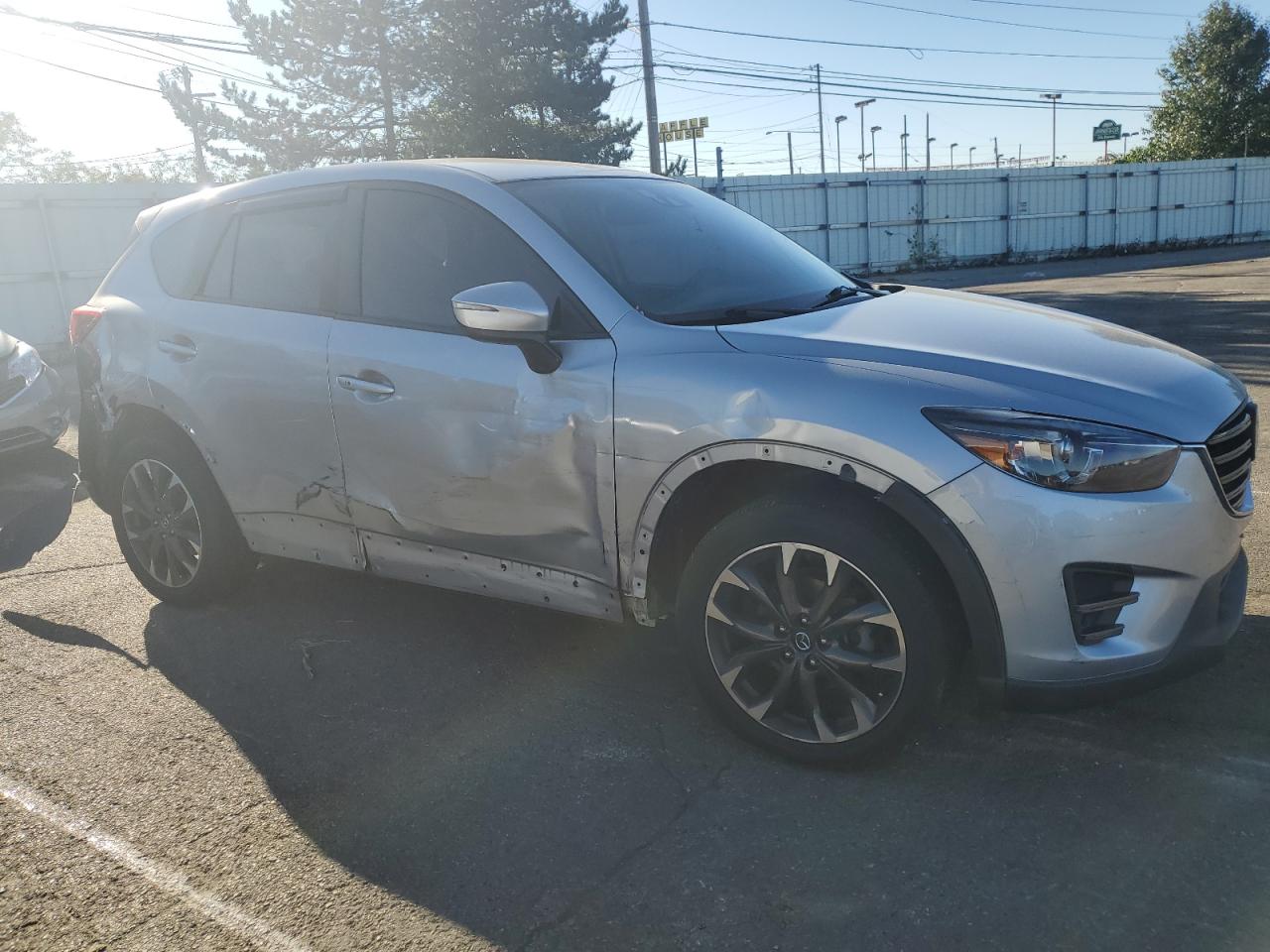 JM3KE4DY7G0641035 2016 Mazda Cx-5 Gt