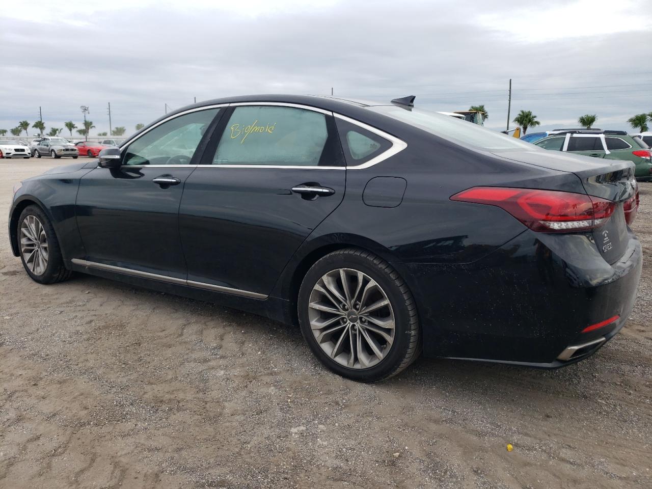 2015 Hyundai Genesis 3.8L VIN: KMHGN4JE3FU028180 Lot: 74803134