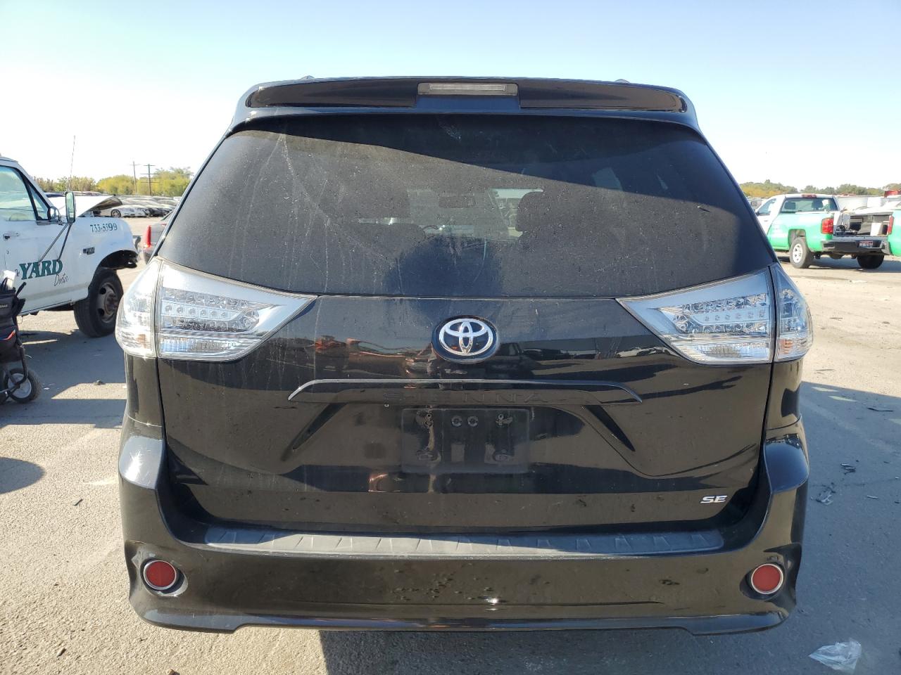 2015 Toyota Sienna - Image 6