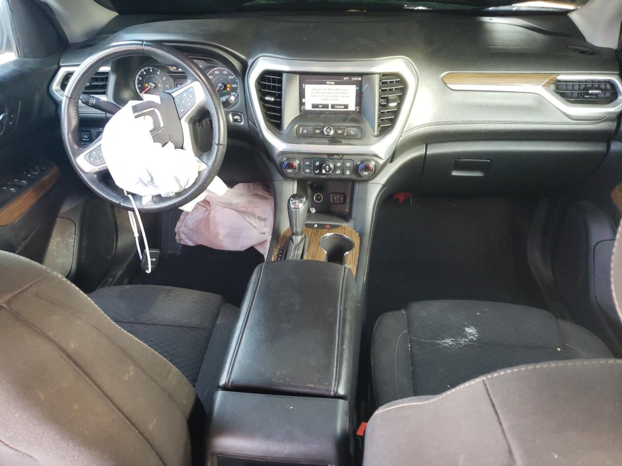 2018 GMC Acadia - Image 8