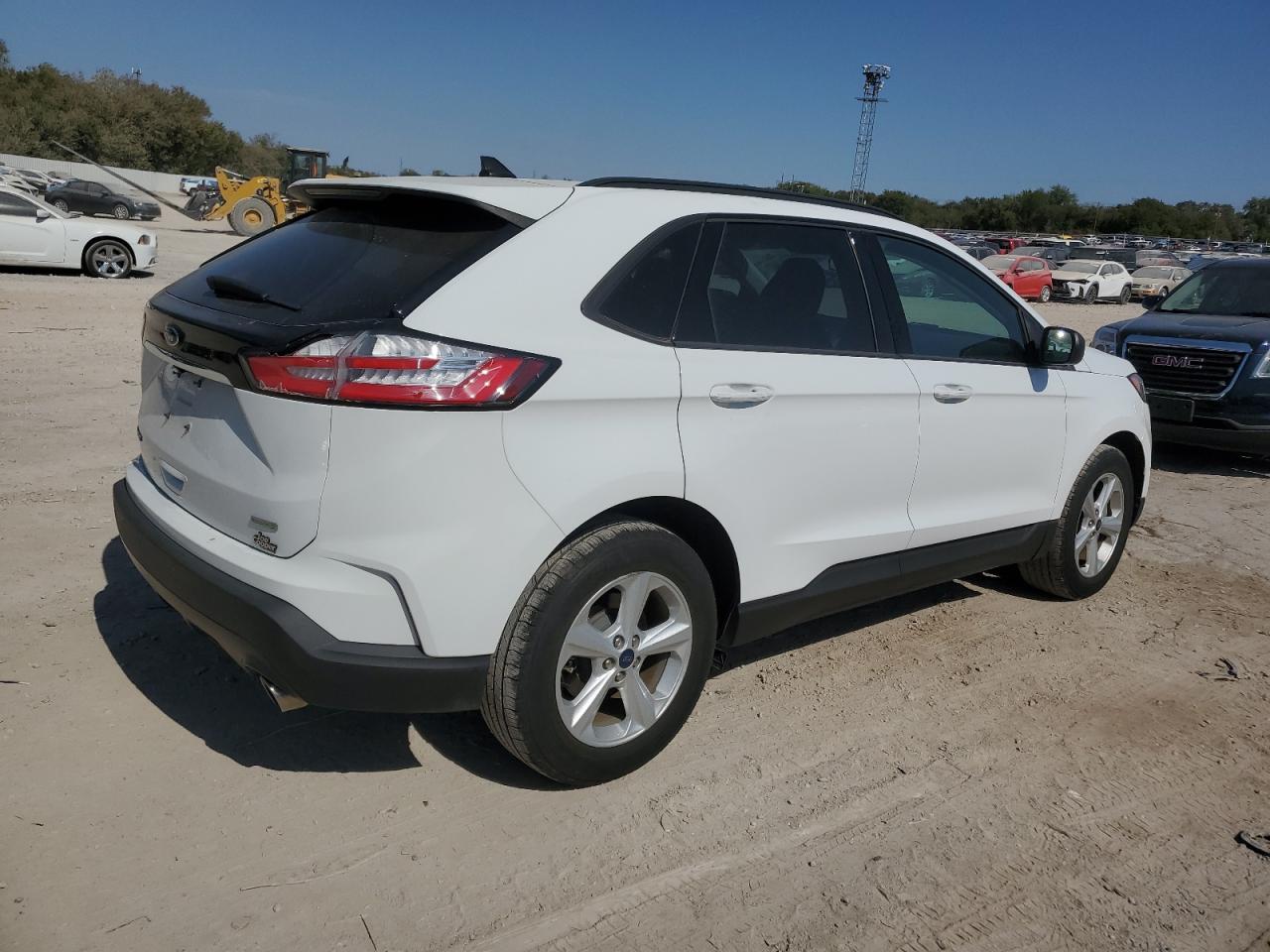 2020 Ford Edge - Image 3