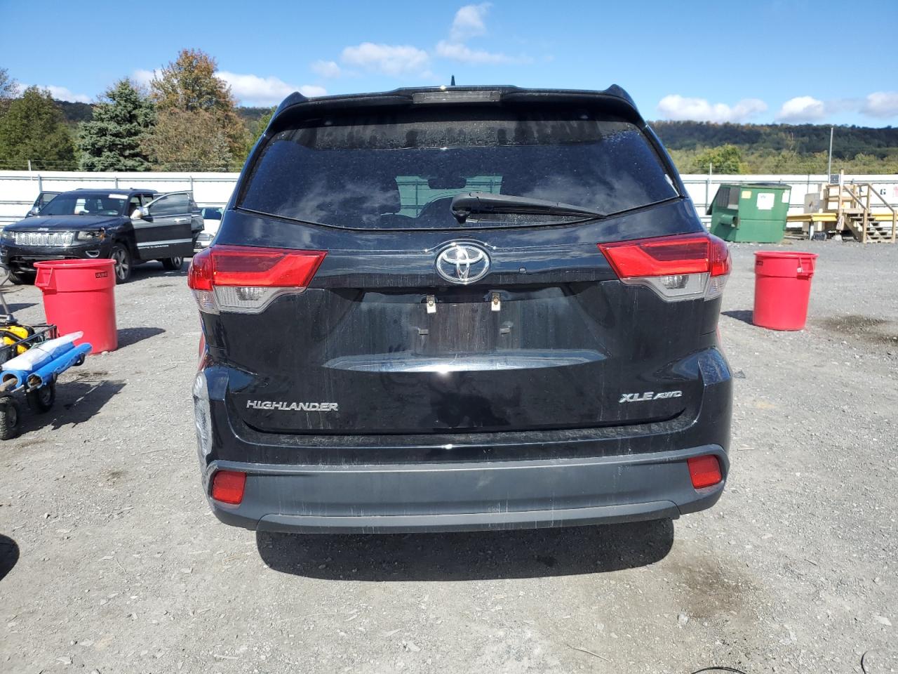 2019 Toyota Highlander Se VIN: 5TDJZRFH8KS605542 Lot: 75379694