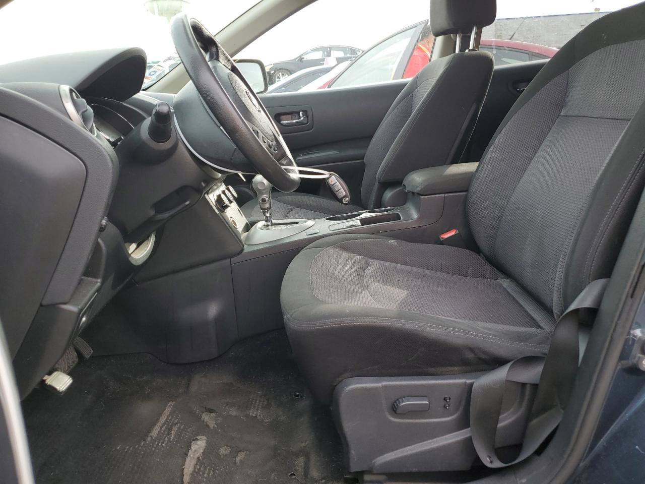 2013 Nissan Rogue - Image 7