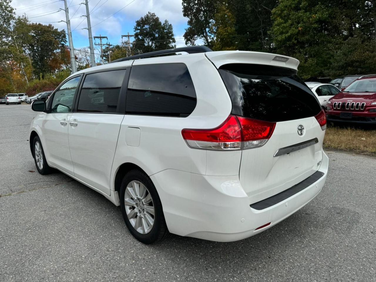 2013 Toyota Sienna Xle VIN: 5TDDK3DC8DS066090 Lot: 76844444