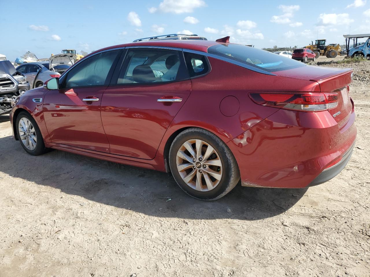 2018 Kia Optima Lx VIN: 5XXGT4L37JG221744 Lot: 77248454