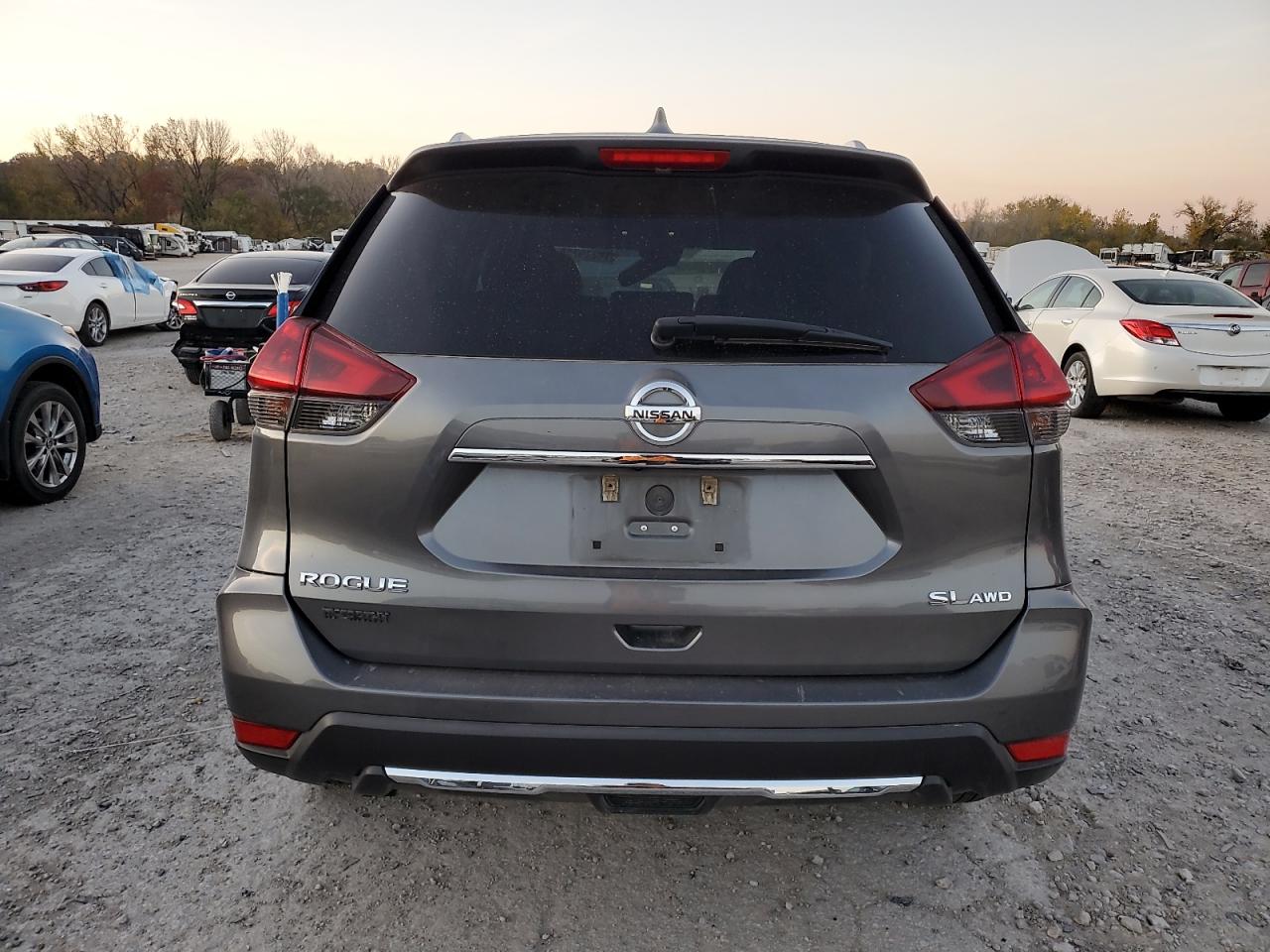 2018 Nissan Rogue S VIN: 5N1AT2MV8JC787708 Lot: 78279714