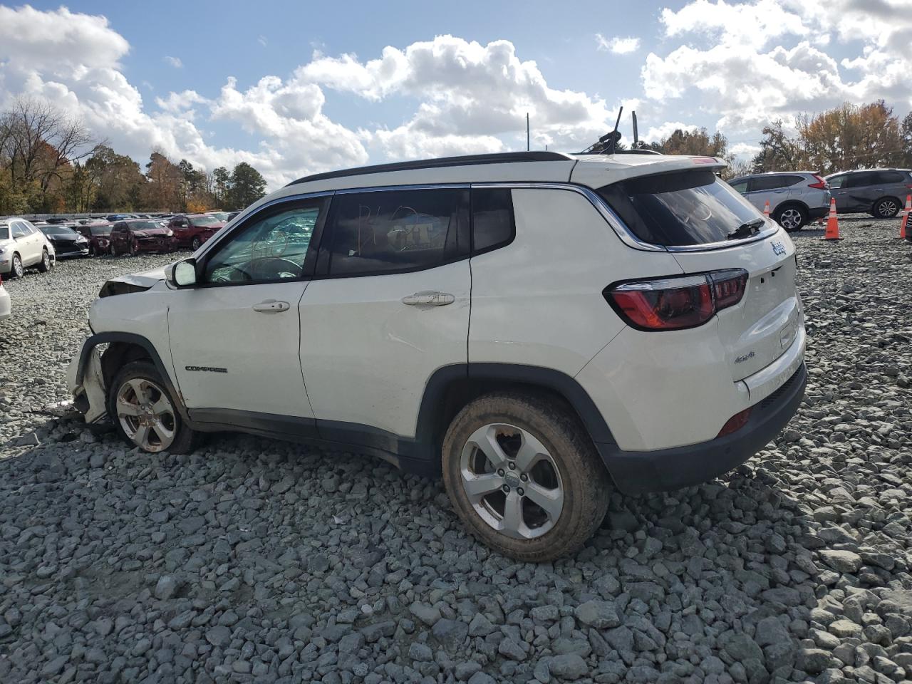 2017 Jeep Compass - Image 2