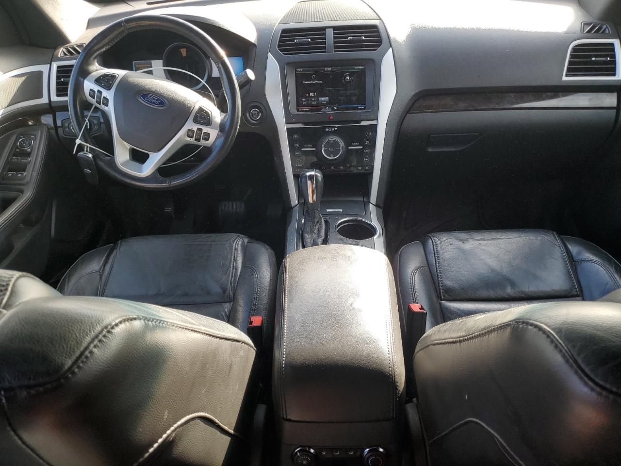 2013 Ford Explorer - Image 8