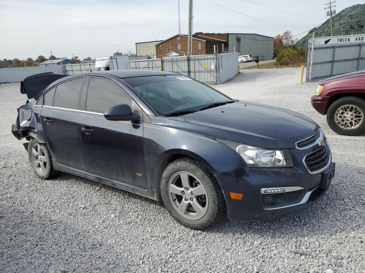 VIN 1G1PD5SB0G7130692 2016 CHEVROLET CRUZE no.4