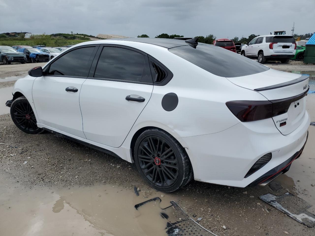 2023 Kia Forte - Image 2