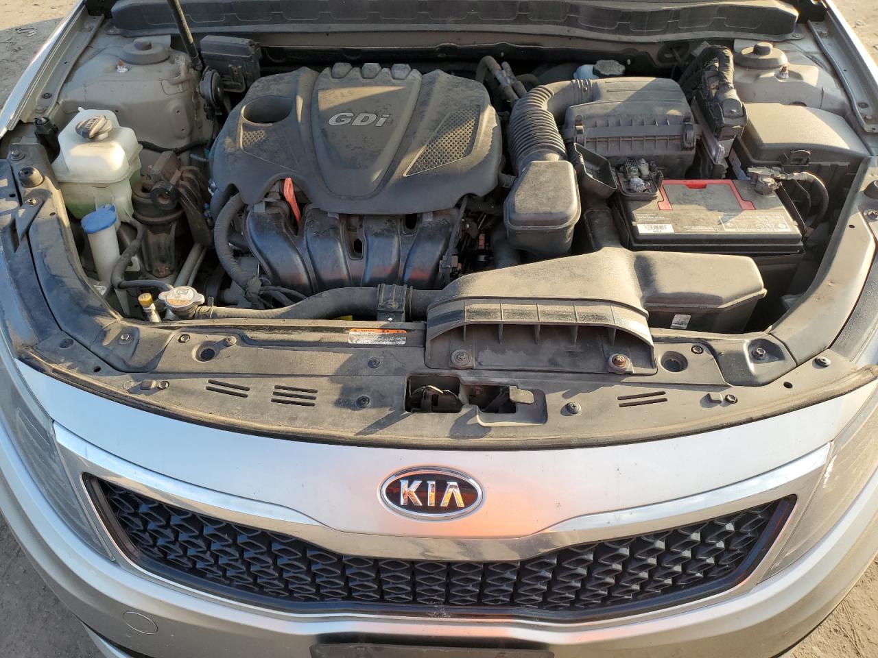 KNAGN4A70B5076033 2011 Kia Optima Ex